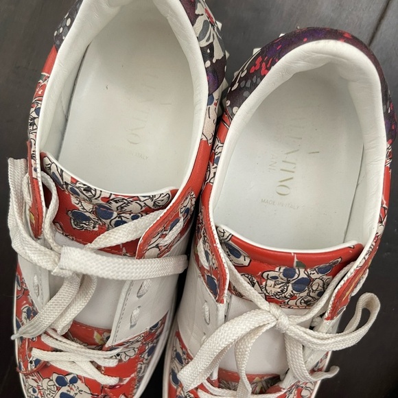 Valentino sneakers - Picture 2 of 4